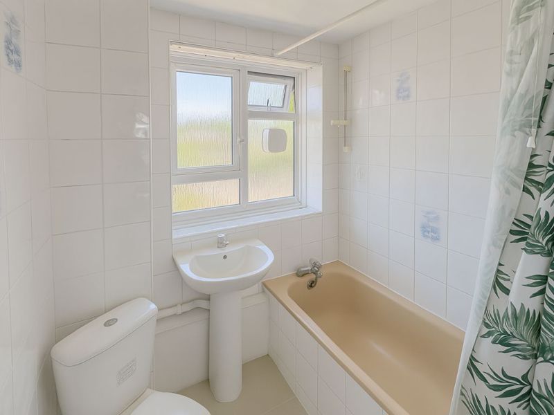 Photo 17- click for photo gallery